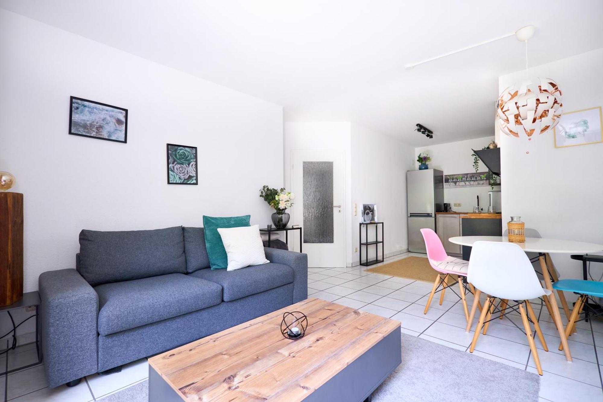 Apartment Gemütliche 2zi. *